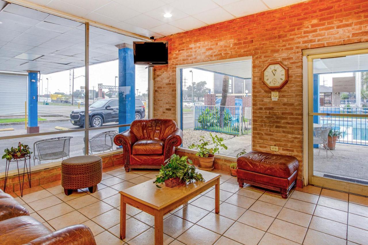 Americas Best Value Inn San Antonio Airport South Eksteriør bilde