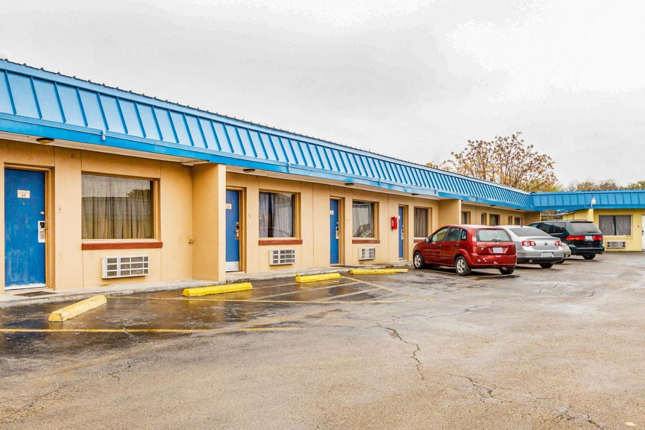 Americas Best Value Inn San Antonio Airport South Eksteriør bilde