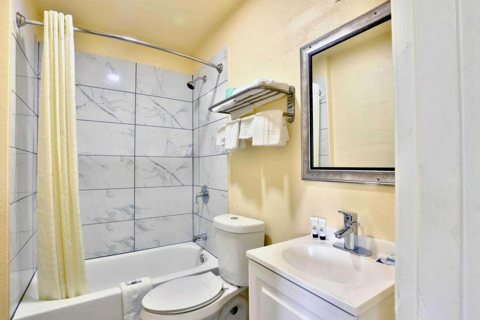Americas Best Value Inn San Antonio Airport South Eksteriør bilde